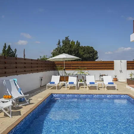 Marilena 18 Paralimni