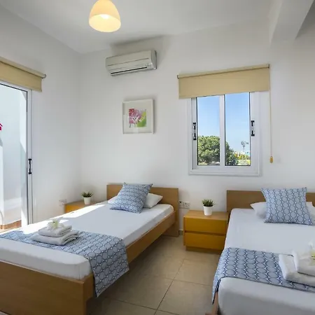 Marilena 18 Villa Paralimni